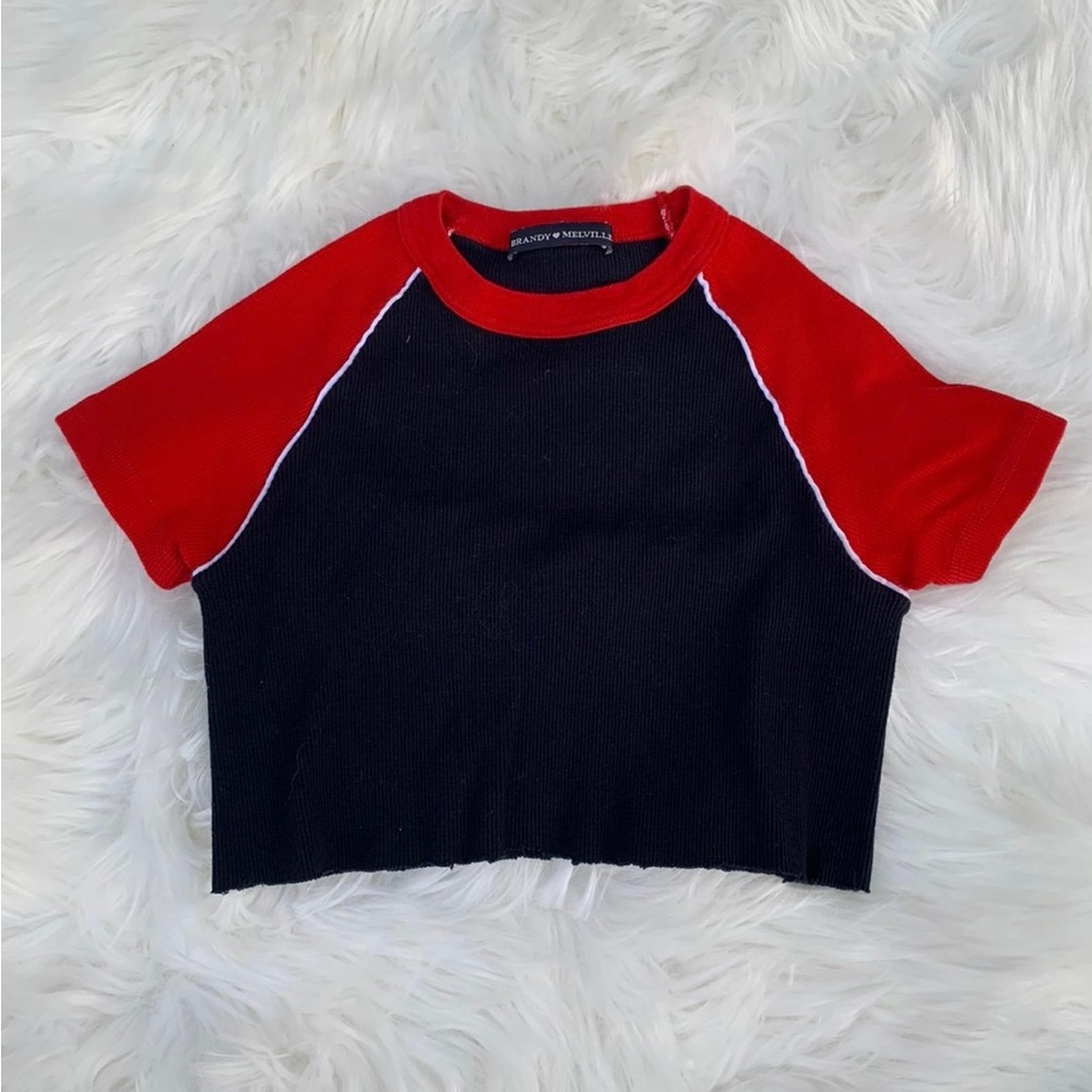 SUPER CROPPED BRANDY MELVILLE navy red bella top